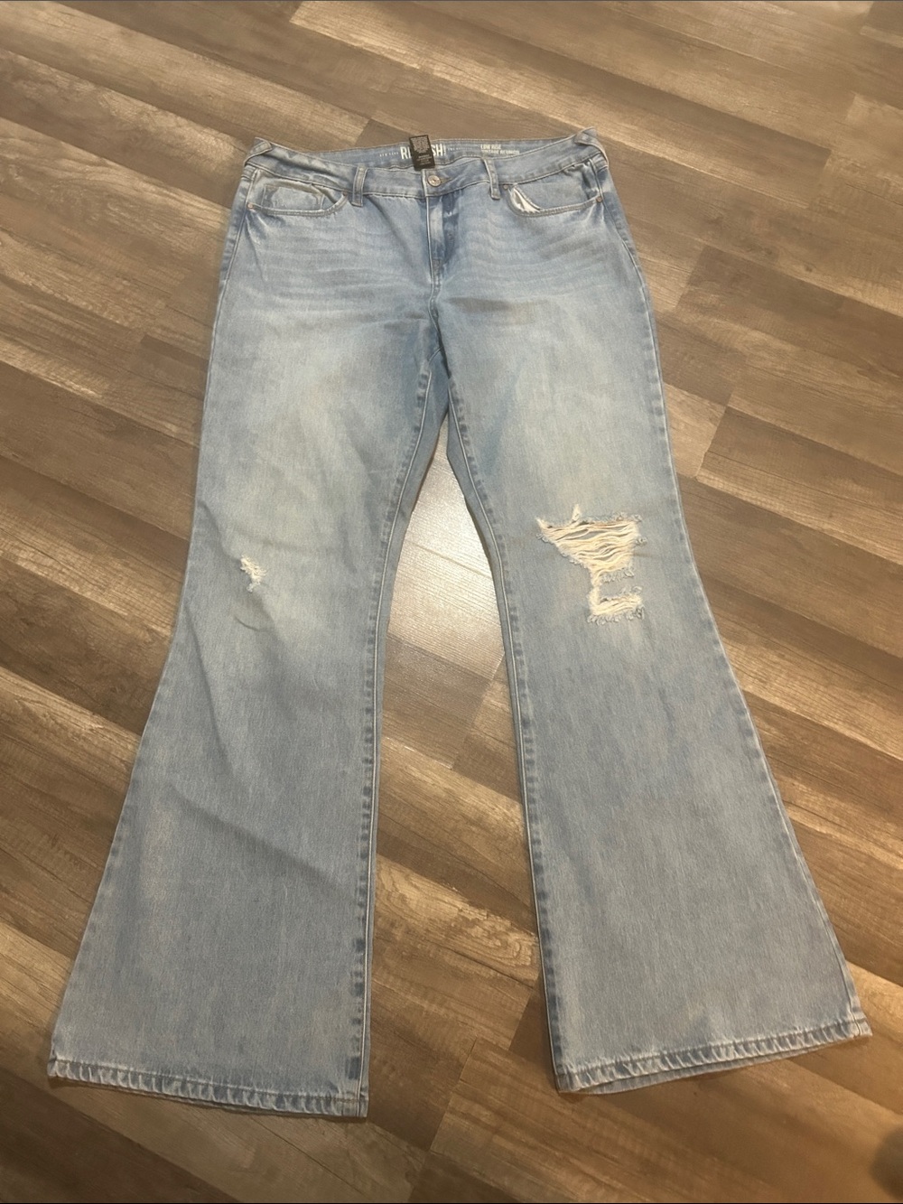 Rewash Women’s Jeans Light Blue Distressed Flare Leg Size 13/31